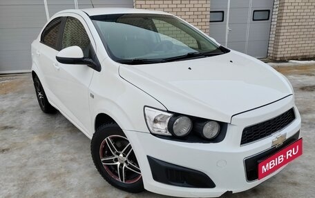 Chevrolet Aveo III, 2015 год, 649 000 рублей, 1 фотография