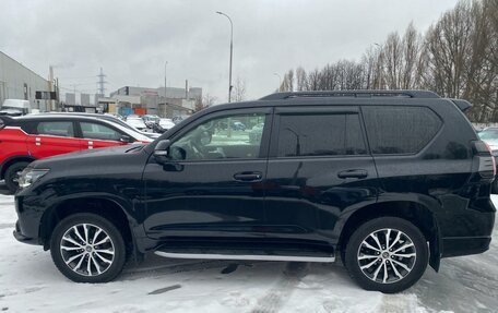 Toyota Land Cruiser Prado 150 рестайлинг 2, 2021 год, 6 990 000 рублей, 6 фотография