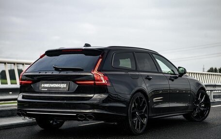 Volvo V90 II, 2024 год, 7 730 000 рублей, 5 фотография