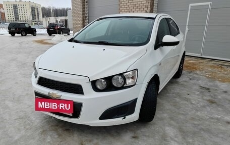 Chevrolet Aveo III, 2015 год, 649 000 рублей, 2 фотография