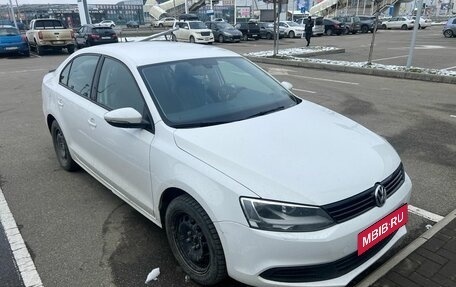 Volkswagen Jetta VI, 2014 год, 1 370 000 рублей, 2 фотография