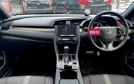 Honda Civic IX, 2020 год, 1 688 000 рублей, 8 фотография