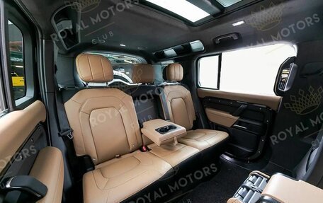 Land Rover Defender II, 2024 год, 17 240 000 рублей, 18 фотография