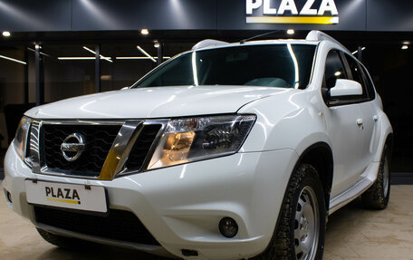 Nissan Terrano III, 2015 год, 1 349 000 рублей, 5 фотография