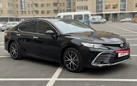 Toyota Camry, 2020 год, 3 390 000 рублей, 5 фотография