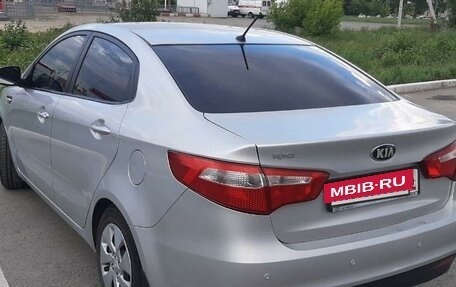 KIA Rio III рестайлинг, 2014 год, 950 000 рублей, 2 фотография