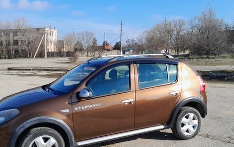 Renault Sandero I, 2014 год, 950 000 рублей, 3 фотография