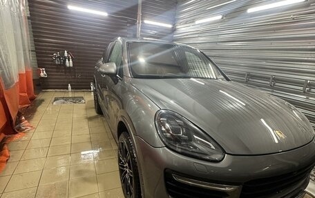 Porsche Cayenne III, 2015 год, 4 200 000 рублей, 2 фотография