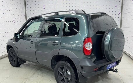 Chevrolet Niva I рестайлинг, 2019 год, 995 000 рублей, 4 фотография