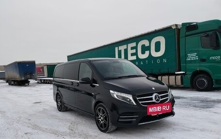 Mercedes-Benz V-Класс, 2016 год, 2 фотография