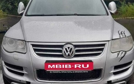 Volkswagen Touareg III, 2009 год, 930 000 рублей, 2 фотография