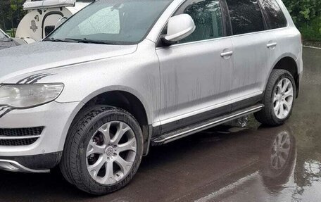 Volkswagen Touareg III, 2009 год, 930 000 рублей, 7 фотография