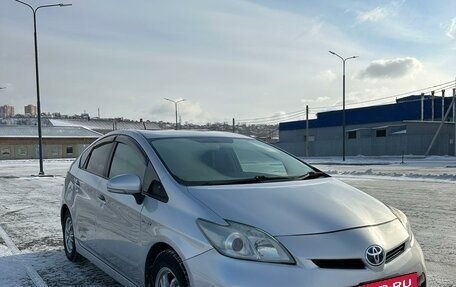 Toyota Prius, 2011 год, 1 170 000 рублей, 2 фотография