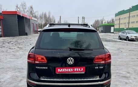 Volkswagen Touareg III, 2015 год, 2 800 000 рублей, 4 фотография