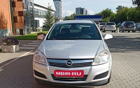 Opel Astra H, 2011 год, 960 000 рублей, 2 фотография