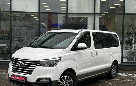 Hyundai Grand Starex Grand Starex I рестайлинг 2, 2019 год, 4 000 000 рублей, 1 фотография