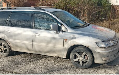 Mitsubishi Space Wagon III, 1999 год, 2 фотография