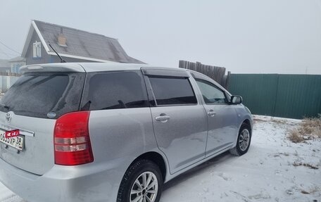 Toyota Wish II, 2003 год, 950 000 рублей, 4 фотография