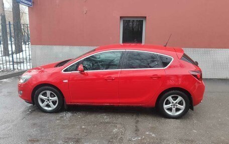 Opel Astra J, 2012 год, 1 150 000 рублей, 2 фотография