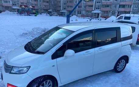 Honda Freed I, 2011 год, 1 165 000 рублей, 3 фотография