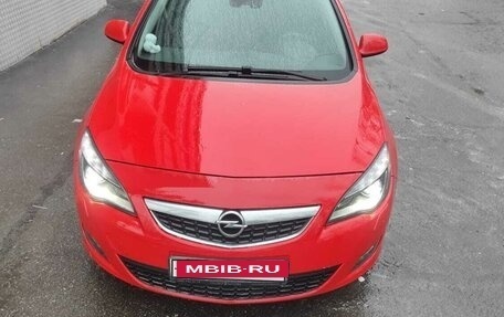 Opel Astra J, 2012 год, 1 150 000 рублей, 11 фотография