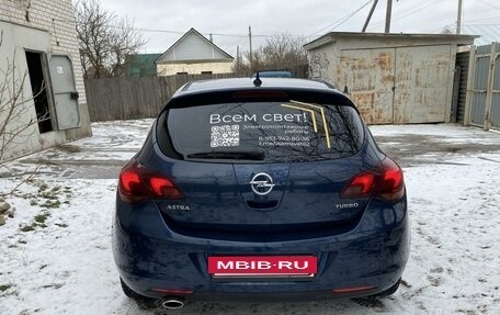 Opel Astra J, 2011 год, 720 000 рублей, 3 фотография