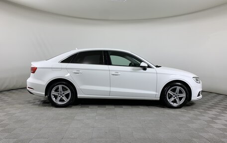 Audi A3, 2018 год, 1 948 000 рублей, 4 фотография