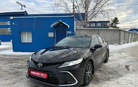 Toyota Camry, 2022 год, 4 000 000 рублей, 1 фотография