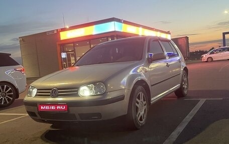 Volkswagen Golf IV, 1998 год, 380 000 рублей, 1 фотография