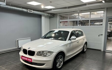 BMW 1 серия, 2011 год, 920 000 рублей, 1 фотография