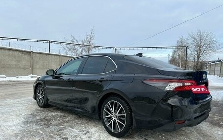 Toyota Camry, 2022 год, 4 000 000 рублей, 5 фотография