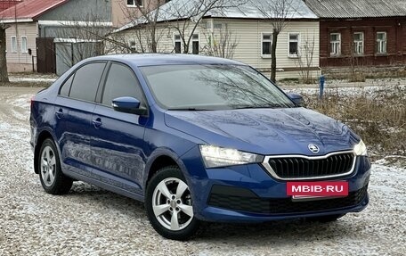 Skoda Rapid II, 2021 год, 1 599 000 рублей, 2 фотография