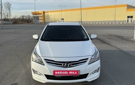 Hyundai Solaris II рестайлинг, 2016 год, 1 030 000 рублей, 5 фотография