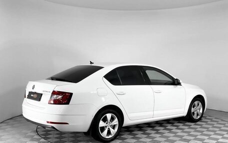 Skoda Octavia, 2018 год, 1 400 000 рублей, 5 фотография