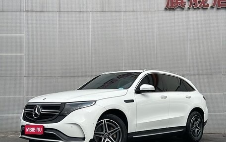 Mercedes-Benz EQC, 2022 год, 6 700 000 рублей, 1 фотография