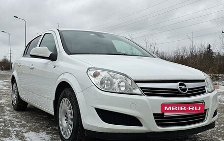 Opel Astra H, 2012 год, 690 000 рублей, 3 фотография