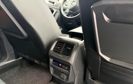 Volkswagen Tiguan II, 2017 год, 2 650 000 рублей, 18 фотография
