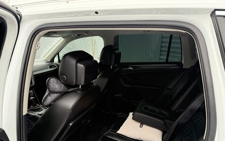 Volkswagen Tiguan II, 2017 год, 2 650 000 рублей, 16 фотография