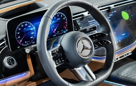 Mercedes-Benz E-Класс, 2024 год, 11 100 000 рублей, 4 фотография