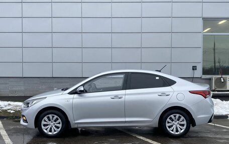 Hyundai Solaris II рестайлинг, 2018 год, 1 350 000 рублей, 4 фотография