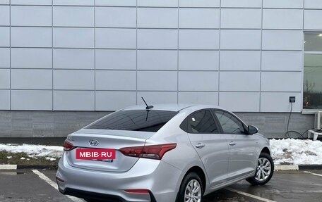 Hyundai Solaris II рестайлинг, 2018 год, 1 350 000 рублей, 6 фотография