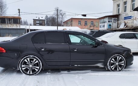 Skoda Superb III рестайлинг, 2011 год, 999 999 рублей, 2 фотография