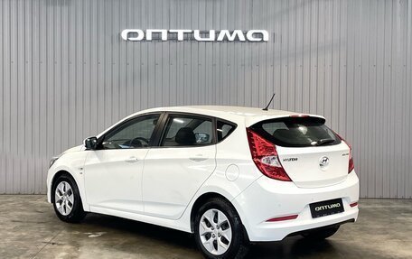 Hyundai Solaris II рестайлинг, 2015 год, 1 077 000 рублей, 7 фотография