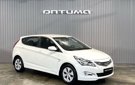 Hyundai Solaris II рестайлинг, 2015 год, 1 077 000 рублей, 3 фотография