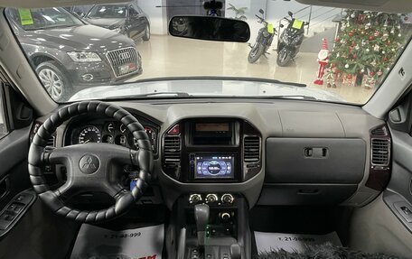 Mitsubishi Pajero III рестайлинг, 2002 год, 987 000 рублей, 31 фотография