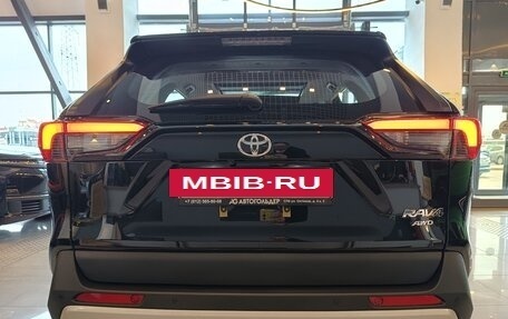 Toyota RAV4, 2024 год, 4 790 000 рублей, 6 фотография