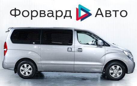 Hyundai Grand Starex Grand Starex I рестайлинг 2, 2012 год, 1 750 000 рублей, 8 фотография