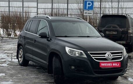 Volkswagen Tiguan I, 2011 год, 950 000 рублей, 3 фотография