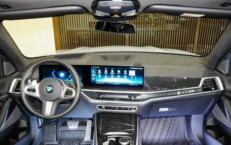 BMW X5, 2023 год, 16 700 000 рублей, 18 фотография