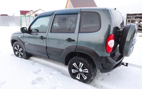 Chevrolet Niva I рестайлинг, 2018 год, 770 000 рублей, 10 фотография